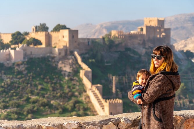 3 Hours Private Guided Tour in Spain with skip the line access - Stop 2: Alcazaba fortress views in just 35 minutes
