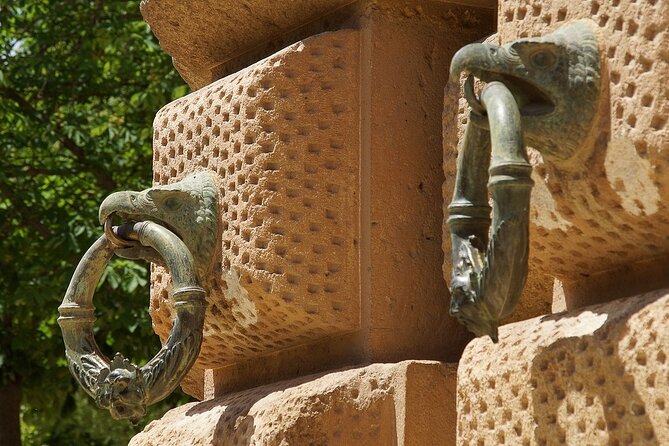 Alhambra al Completo, nazaries palaces, generalife palace - Palace Towers and Partal Palace: charm before the big icons