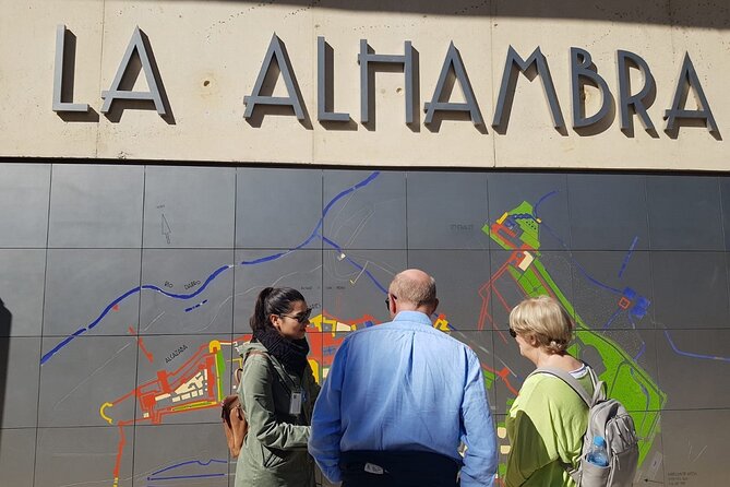 Alhambra and Albaicin Private Tour with official Guide - Alhambra First: How Skip-the-Line Feels in Real Life
