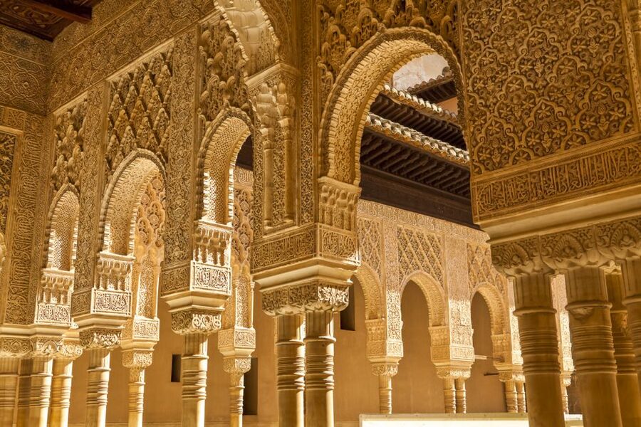 Alhambra and Nasrid Palaces and Local Food Experience - Timing, language, and the practical stuff that affects your experience