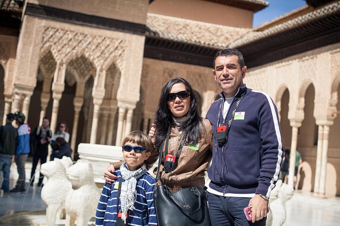 Alhambra and Nasrid Palaces Private Sensory Tour - Stop 3: Generalife Gardens for a Breather With Meaning