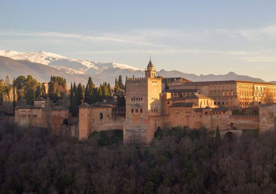 Alhambra & Generalife: Exclusive 3 hours Private Tour - A 3-Hour Private Plan That Actually Feels Unhurried