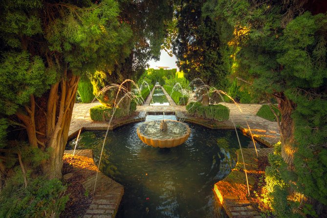 Alhambra Private Tour and Skip the Line Ticket and Official Guide - Palacio El Partal and the terraces you can’t rush