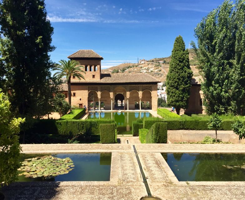 Alhambra's Gardens: Generalife, Partal, Alcazaba, & Carlos V - Alcazaba: why the short walk is worth it
