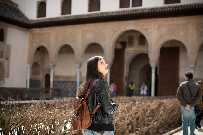 Alhambra Tour and Nazaries Palaces with Hammam Massage Experience - Price and value at about $197.71 per person