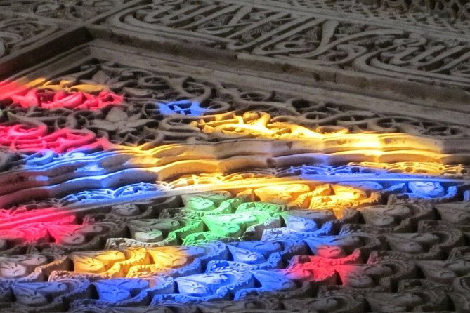 Alhambra Tour & ticket: Nasrid Palaces, Alcazaba & Generalife - The Real Deal on Walking, Heat, and Rain