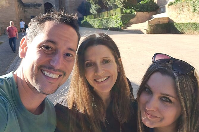 Alhambra Unique Experience: Private visit with official guide - A Private Alhambra Tour That Actually Helps You Understand It