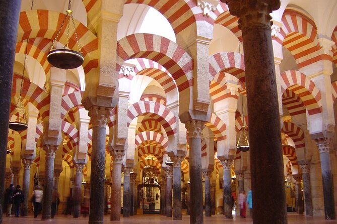 Cordoba and its Mosque from Granada with Semiprivate Transfer - Key points to know before you go