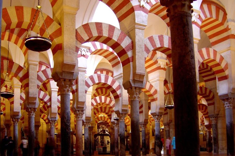 Cordoba Highlights Full-Day Tour from Granada - Judería de Córdoba and the only synagogue in Andalusia