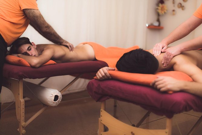 Couple Massage: 1 hour - Inside MasVital: Lighting, Music, Towels, and Shower Time