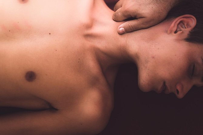 Custom Massage: 1 hour - MasVital’s Granada Setting: comfortable from the moment you arrive