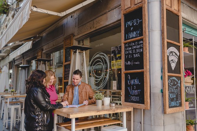 Delicious Granada Food Walk - Breakfast in a Granada cafétaria: coffee, toast, and an easy pace