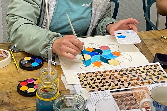 Drawing and Painting Class of Alhambra in Granada - Key highlights