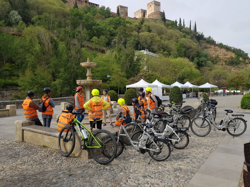 Electric Bike Tour with 2 Options to Explore Granada - The XL route: Palaces, the Paseo de los Tristes, and viewpoints on cue