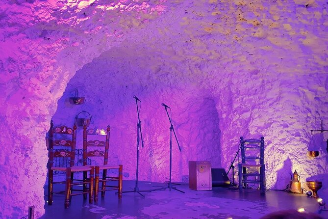 Flamenco Show in a Cave Restaurant in Granada - The dinner-in-the-cave experience: tasty, but don’t expect a five-star meal