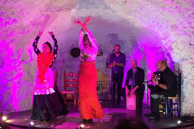 Flamenco Show in a Cave Restaurant in Granada - Getting home afterward: the Albaycín ride reality