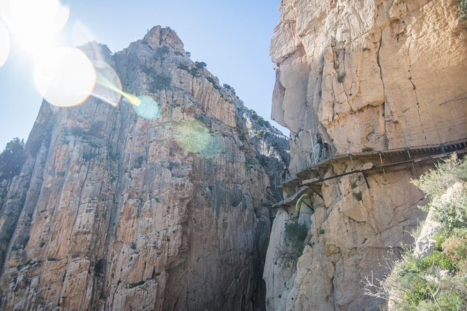 From Granada: Caminito del Rey Guided Tour & Guaranteed Tickets - Packing and pacing: how to avoid the common mistakes