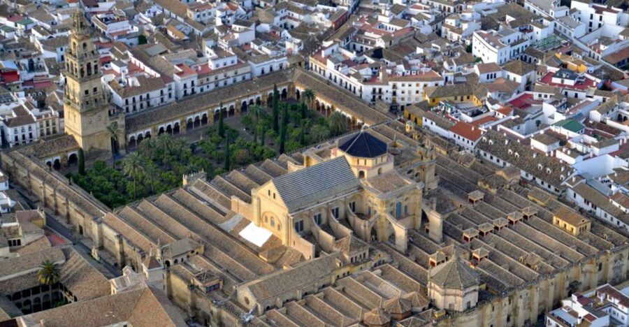 From Granada: Córdoba Day Trip with Mezquita Guided Tour - Crowds and headphones: how to handle a busy monument day