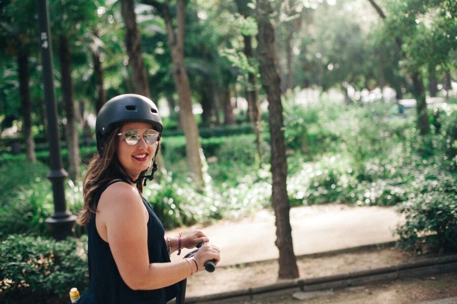 Granada: 1-Hour Panoramic Segway Tour - Entering the Albaicín hill zone on a Segway