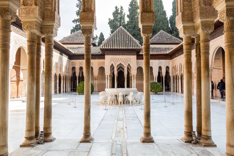 Granada: 3-Hour Alhambra and Generalife Gardens Guided Tour - First steps at the ticket-office plaza (and why it matters)