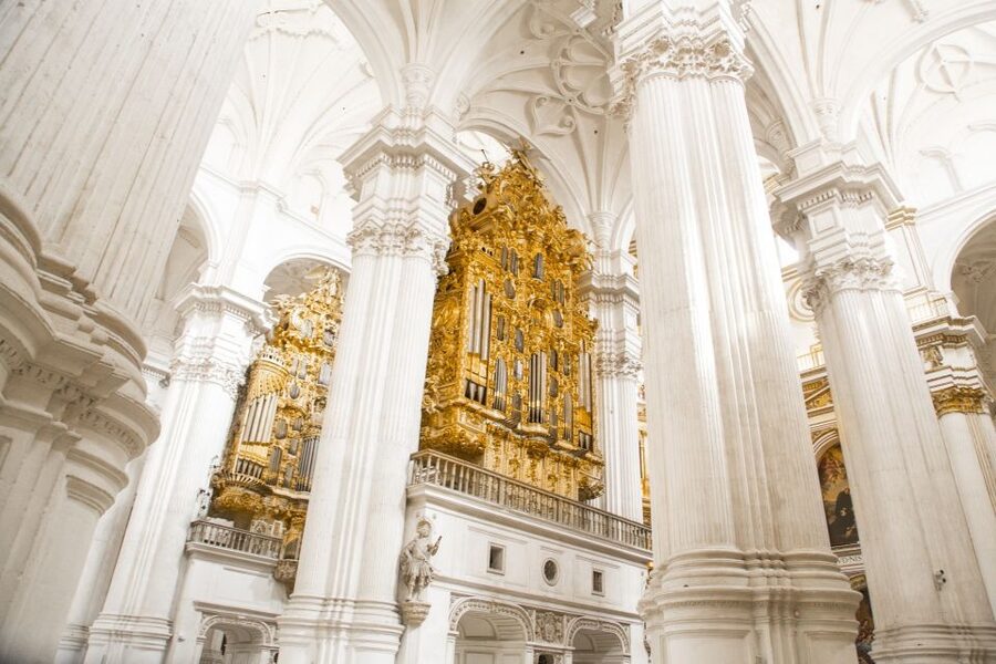 Granada: 3-Hour Cathedral and Royal Chapel Tour - Plaza Bib Rambla and the orange umbrella meet-up