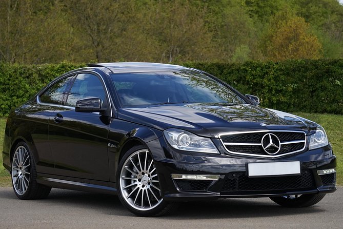 Granada Airport Private Departure Transfer - Hotel Pickup in Granada: Door-to-Car Convenience