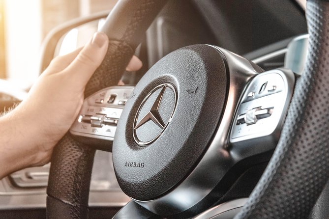 Granada Airport to Granada City Private Arrival Transfer - Vehicle Comfort: Up to 6 Passengers, Clean and Private