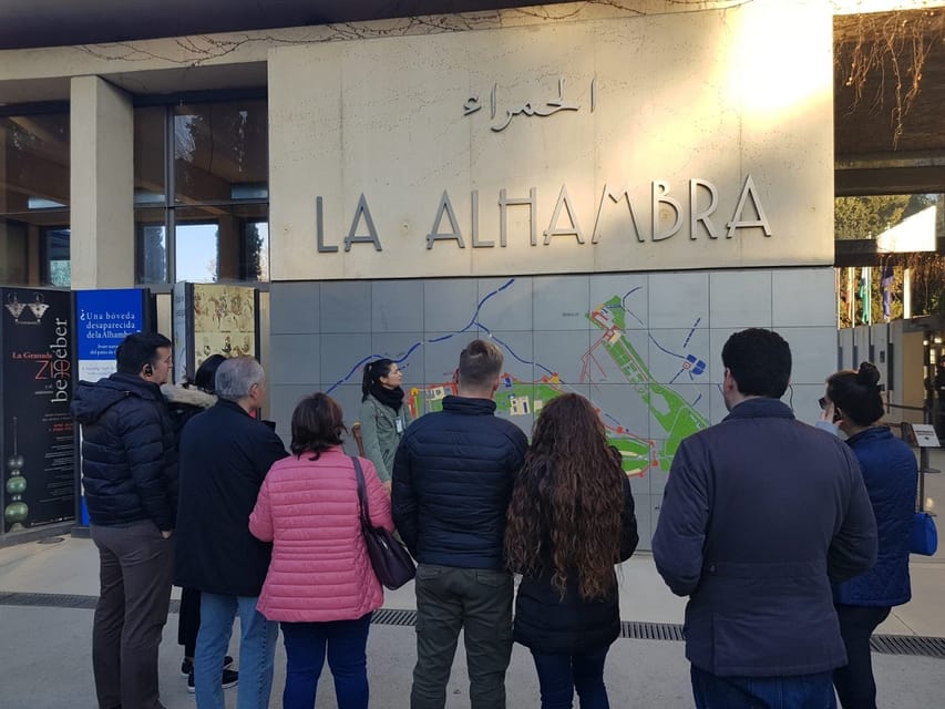 Granada: Alhambra and Albaicín Small Group Tour - Key highlights worth your attention
