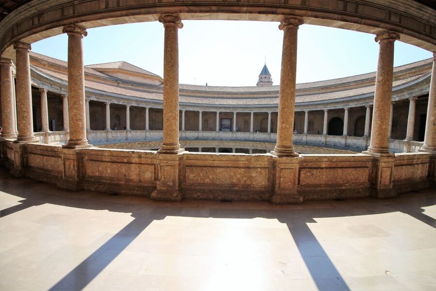 Granada: Alhambra and Charles V Palace Tour - The Convent of San Francisco walk: a calm break with historical weight