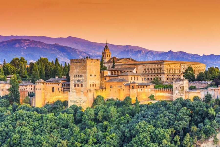 Granada: Alhambra and Generalife Gardens Guided Tour - Alcazaba walls: defense, height, and a stronger sense of scale