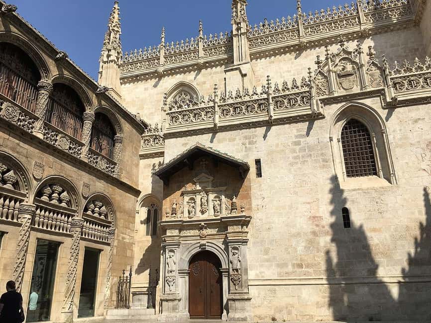 Granada: Alhambra, Cathedral, Royal Chapel and Albayzin tour - Who should book this Granada package?