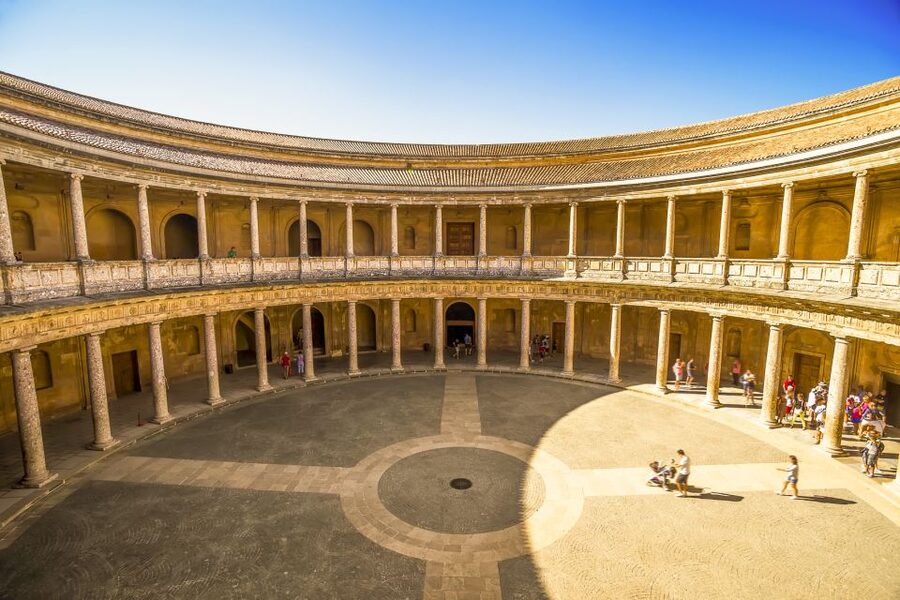 Granada: Alhambra Fast-Track Guided Tour - Languages, headphones, and finding your guide fast