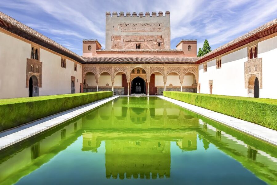 Granada: Alhambra, Nasrid, and Generalife Private Tour - Skip-the-line entry: what it saves you, not just what it promises