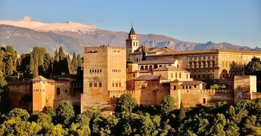 Granada: Alhambra & Nasrid Palaces Small Group Guided Tour - Why the Alhambra hits harder when someone explains the design