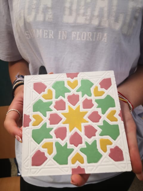 Granada: "Alhambra´s Craft Workshop" - Who Should Book (and Who Should Skip This)