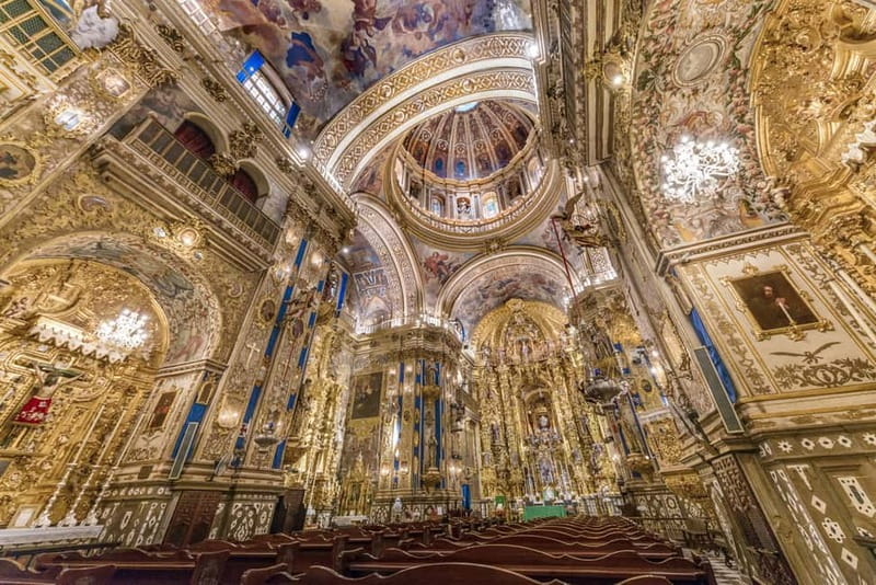 Granada: Basilica of San Juan de Dios Ticket & Audio Guide - Why this Baroque basilica feels different in Granada