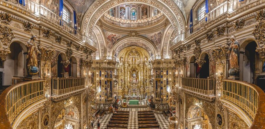 Granada: Basilica of San Juan de Dios Ticket & Audio Guide - Chapels and devotion: when to slow down