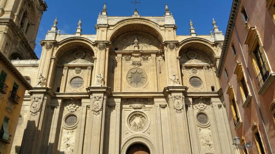 Granada: Cathedra&Royal Chapel & Albaicín skip the line Tour - Key highlights worth planning around
