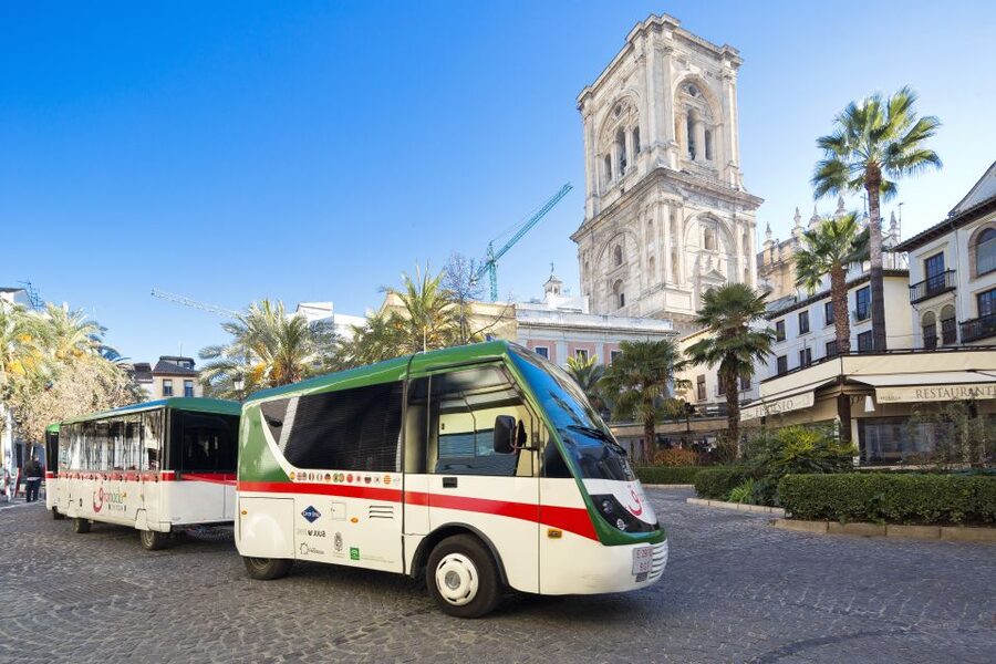 Granada City Train 1 or 2-Day Hop-On Hop-Off Ticket - Starting at Alhambra Generalife (Stop No. 1): what to expect