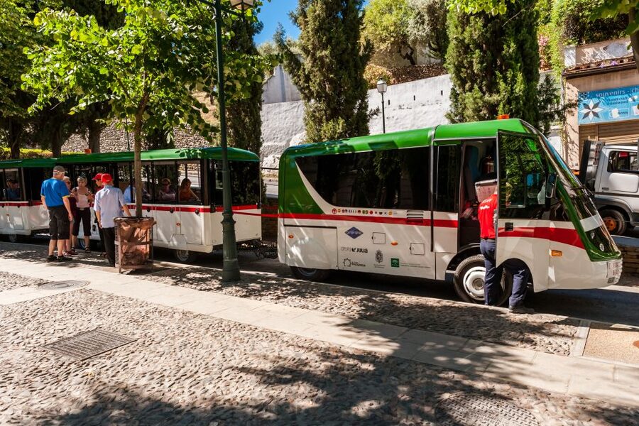 Granada City Train 1 or 2-Day Hop-On Hop-Off Ticket - Comfort reality check: bumpy cobblestones and sudden braking