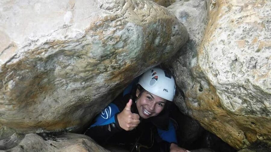Granada: Family Canyoning in Río Verde - Otivar meeting point and getting kitted out properly