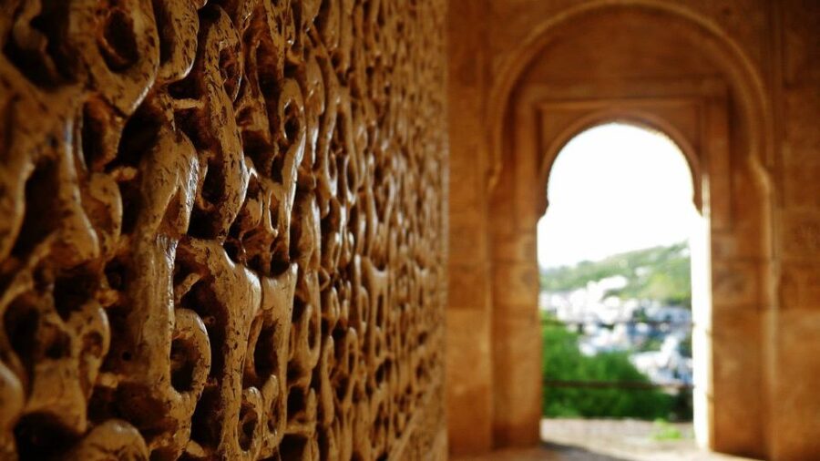 Granada: Fast-Track Alhambra & Nasrid Palaces Guided Tour - Final Word: Should You Book Granada Fast-Track Alhambra & Nasrid Palaces?