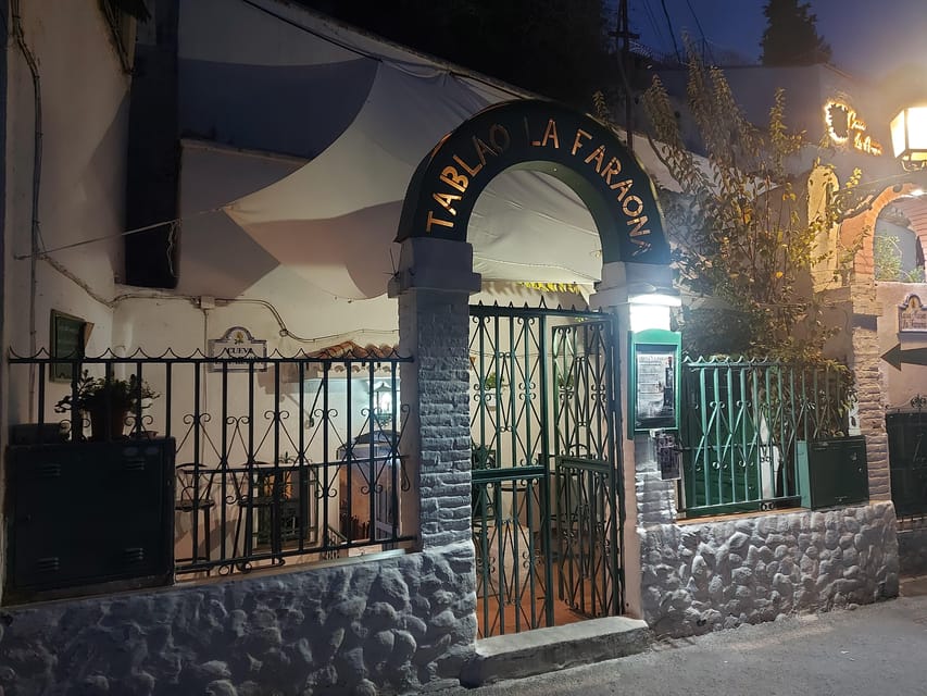 Granada: Flamenco Show in the Cave LA FARAONA - Why Cueva La Faraona feels more personal than big flamenco venues