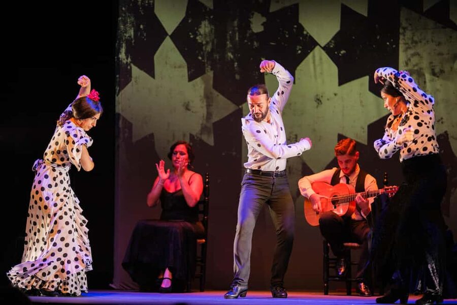 Granada: Flamenco show "Sensaciones" at the Teatro Flamenco Granada - Practical FAQ before you go