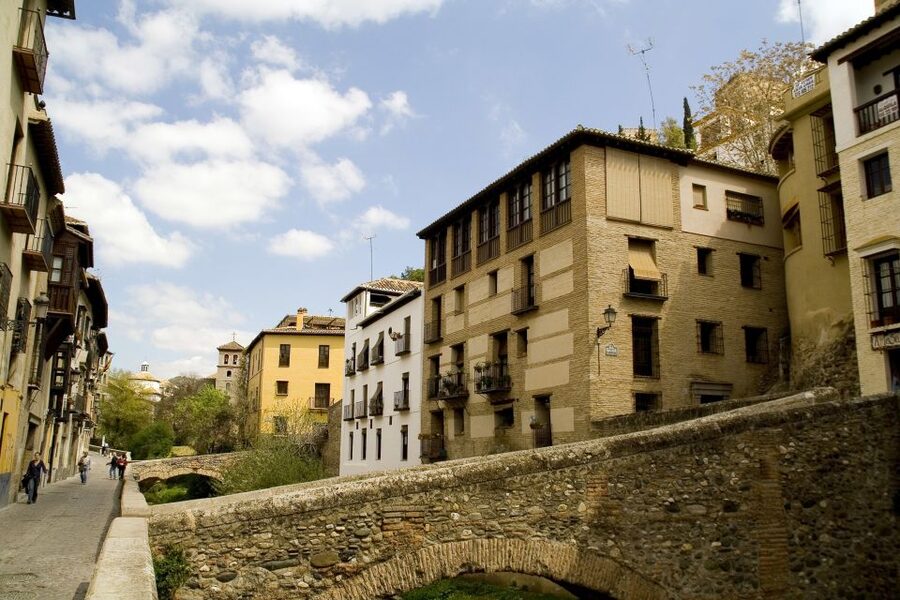 Granada Full Day: Alhambra General, Albayzin and Sacromonte - The Midday Break: How to Use Your Free Time Well