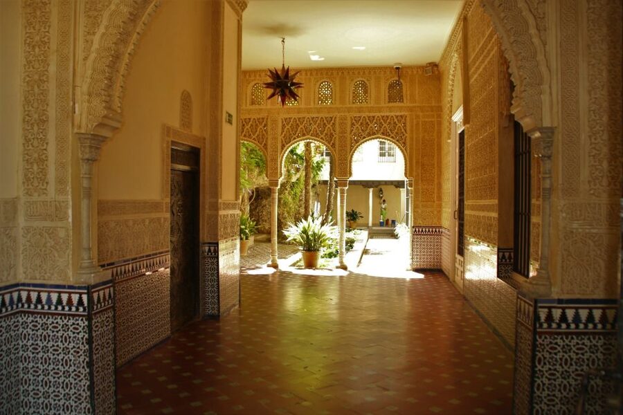 Granada: Gardens of Carmenes Guided Tour - A Carmenes Walk That Lets You See Granada’s Private Side