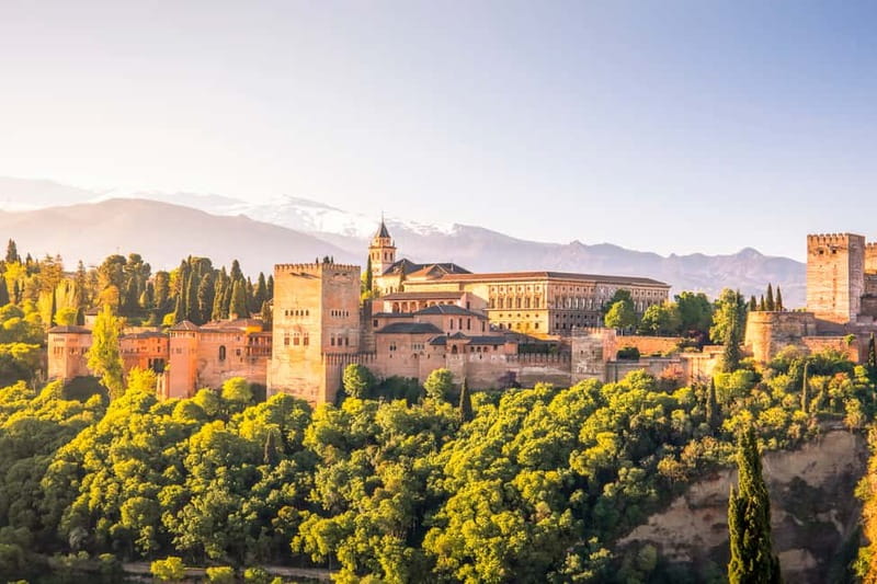 Granada: Gardens of the Alhambra and Generalife Regular Tour - The Medina Feel, Plus a Pause at the Franciscan Convent