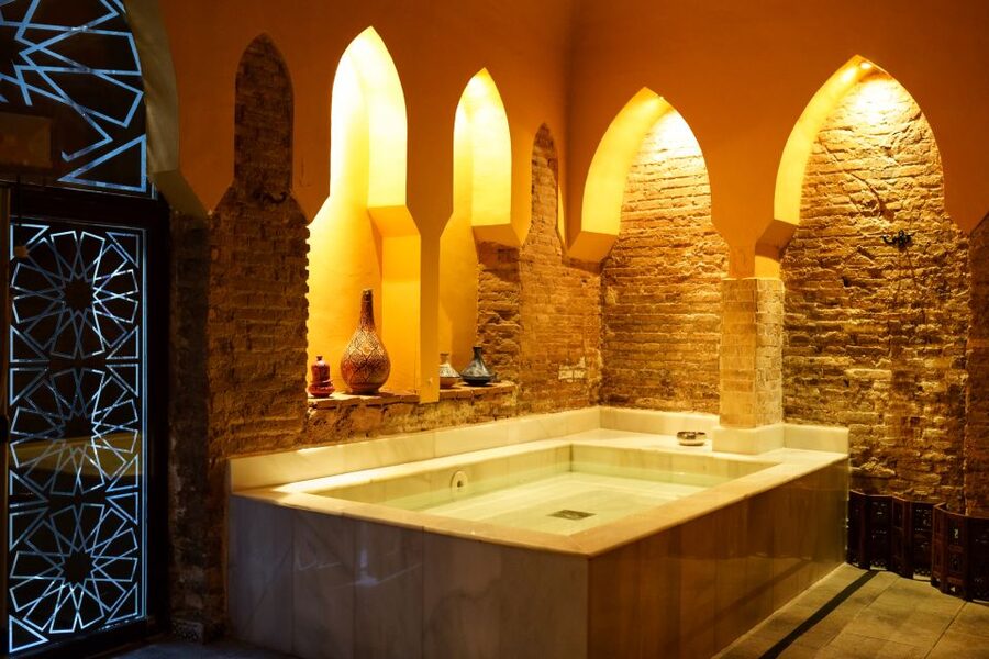 Granada: Hammam Experience with Massage at Baños de Elvira - A Balanced Take: The Main Pros and the Only Real Cons