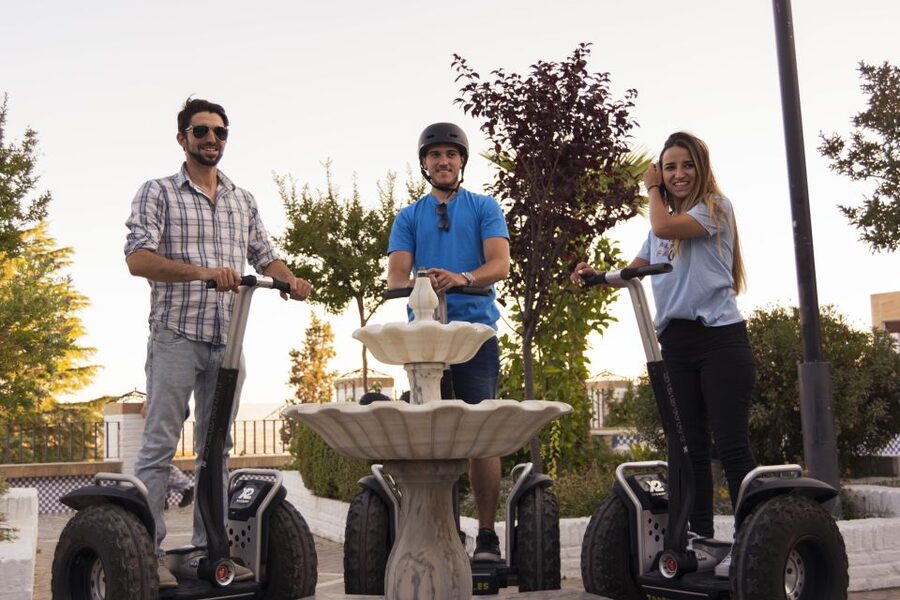Granada: Historical City Center Guided Segway Tour - Albaicín narrow lanes, the Mosque of Granada, and San Nicolás Square