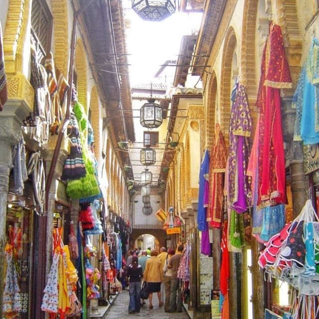 Granada in full: Historic Centre, Albaicín & Sacromonte - Sacromonte: Caves, Flamenco District Energy, and the End of the Story
